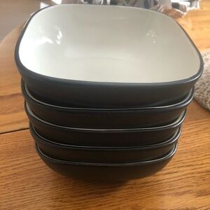 Corral Hearthstone, dinnerware, white and black